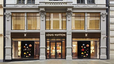 louis vuitton boutique|louis vuitton storefront.